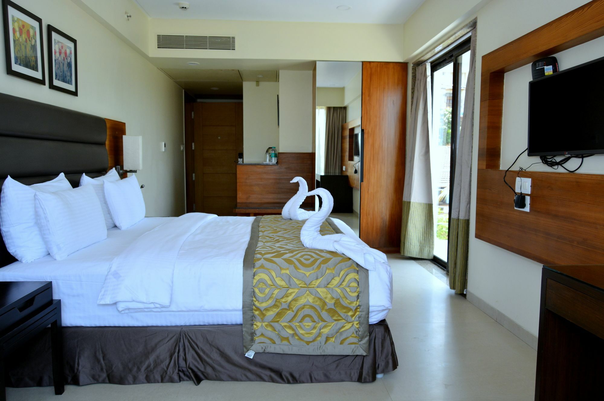 Hotel Orion Premiere Panaji Ngoại thất bức ảnh